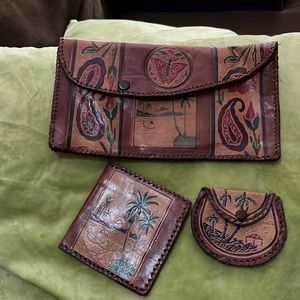 Vintage 1970s Clutch Handbag Purse with Coin Purse & Wallet Genuine Leather